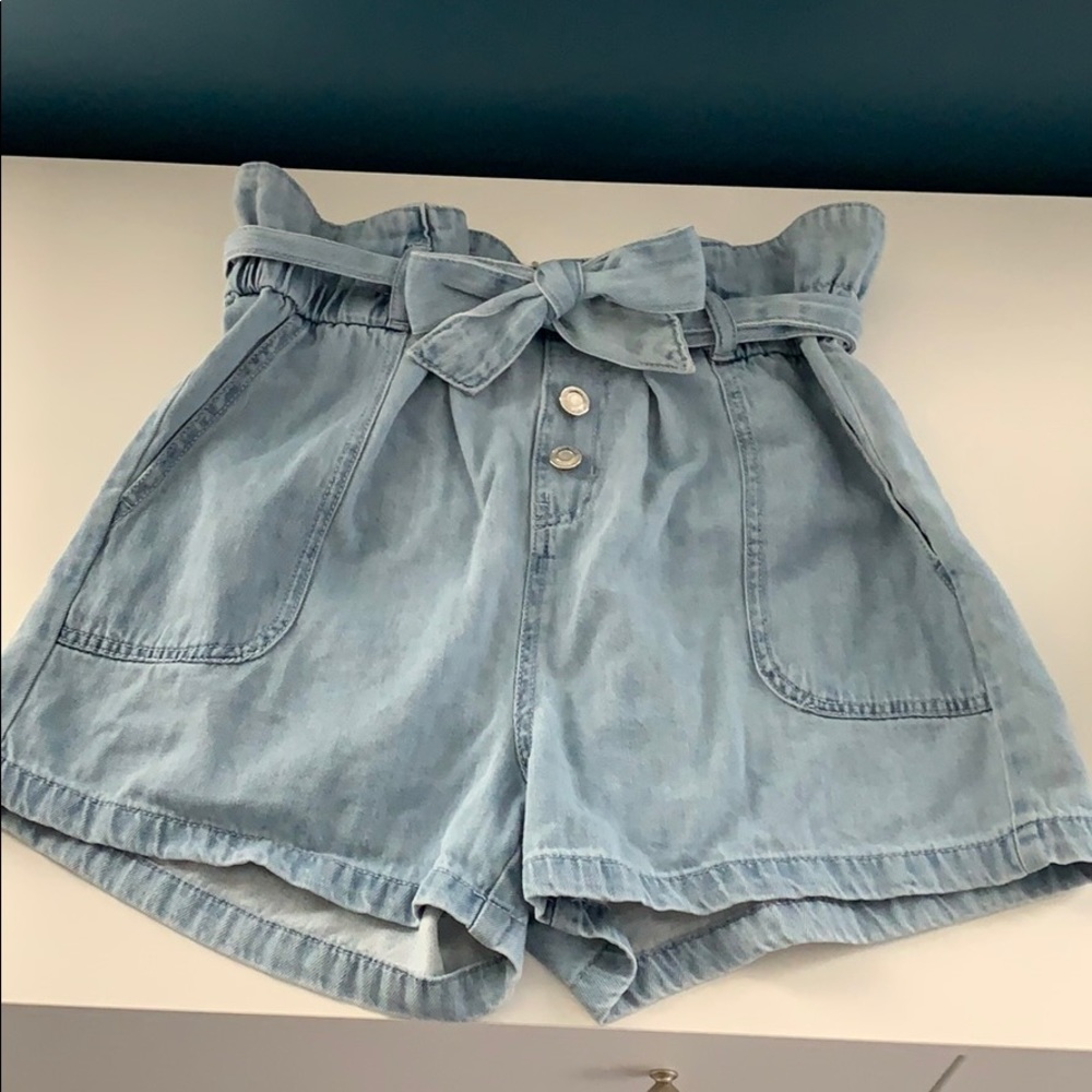 Primark paperbag shorts